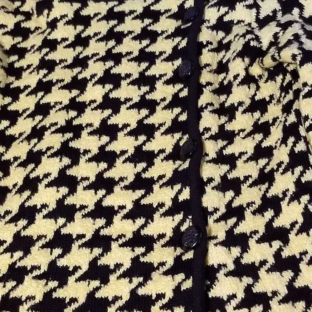 Belamie Small Black/Yellow Herringbone Knit Scarf